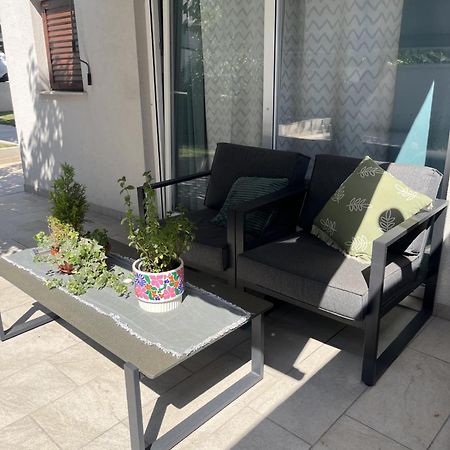 Small House Nea In City Center-With Free Parking PUY Exterior foto